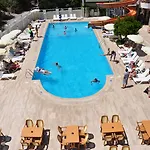 Otel Akasia 3*