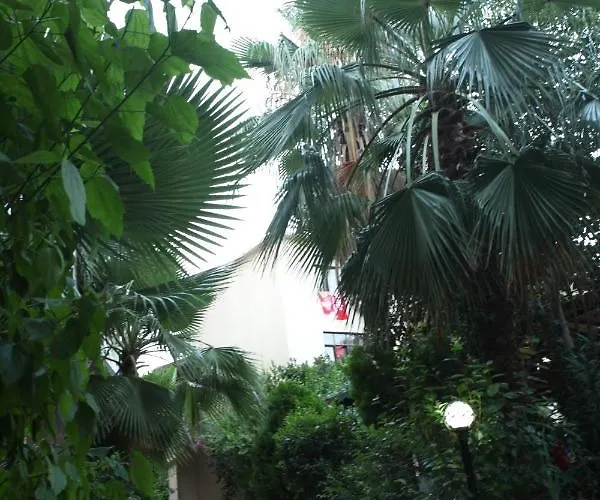 Ξενοδοχείο Akasia 3*