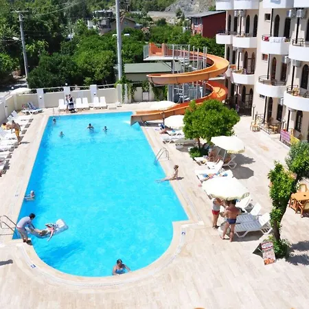 Akasia Hotel 3*